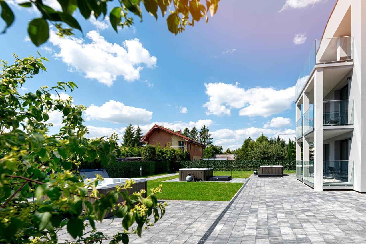 Apartamenty Prestige Mielno-Uniescie Unieście Exterior foto